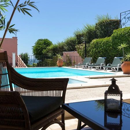 Apartamento Com Piscina Cruz Quebrada Dış mekan fotoğraf